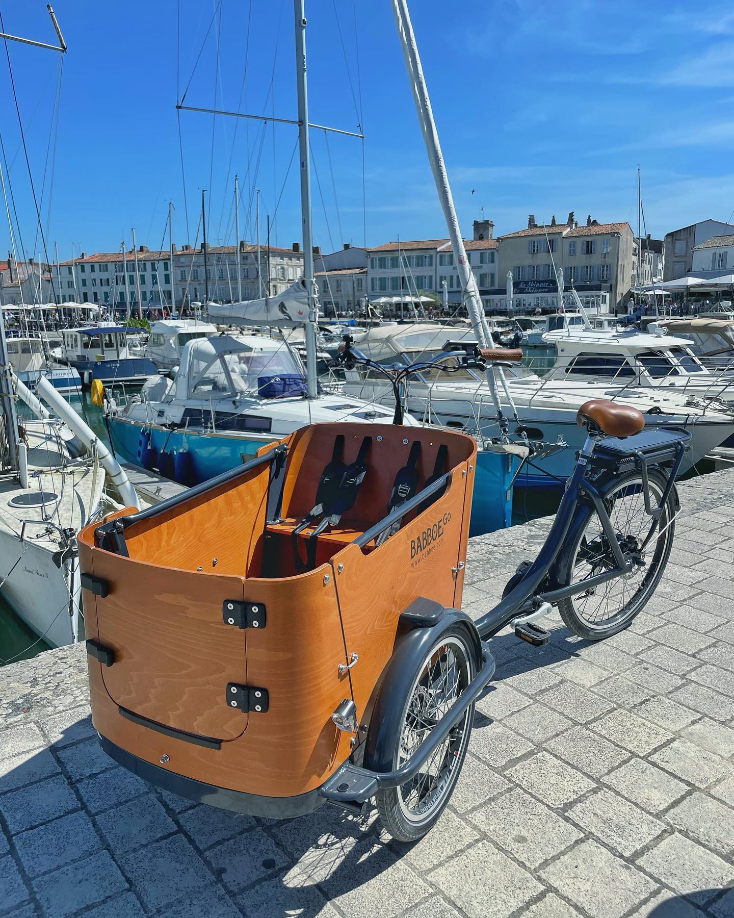 vélo-cargo-triporteur-electrique-occasion-babboe vélo-cargo-triporteur-electrique-occasion-babboe
