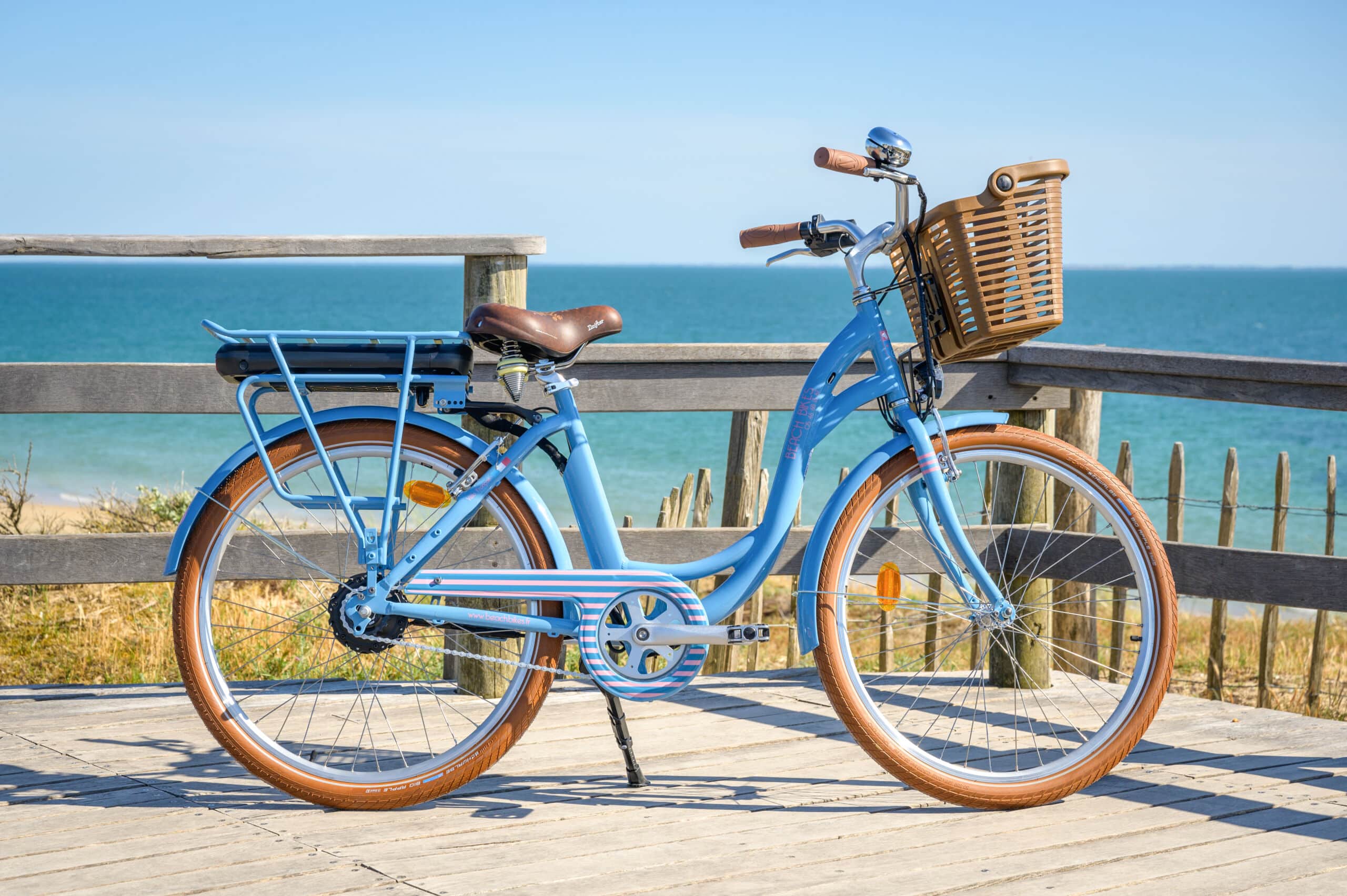 vélo électrique bleu beach bikes vélo électrique bleu beach bikes